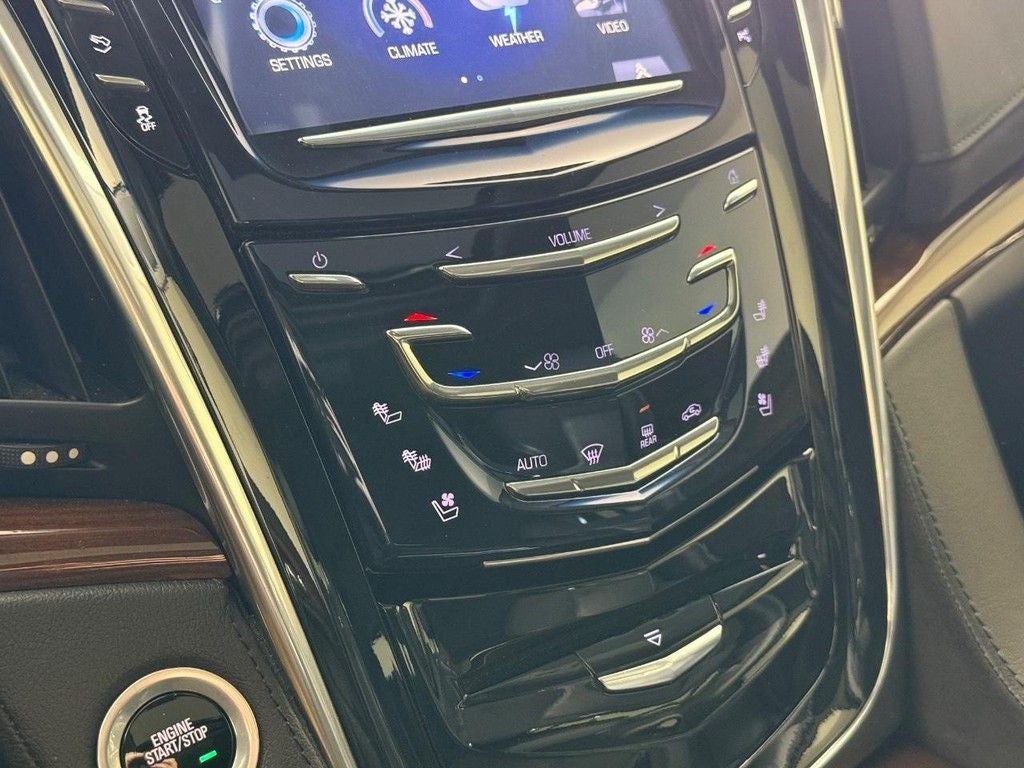 2018 Cadillac Escalade Luxury