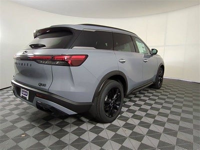 2025 INFINITI QX60 LUXE