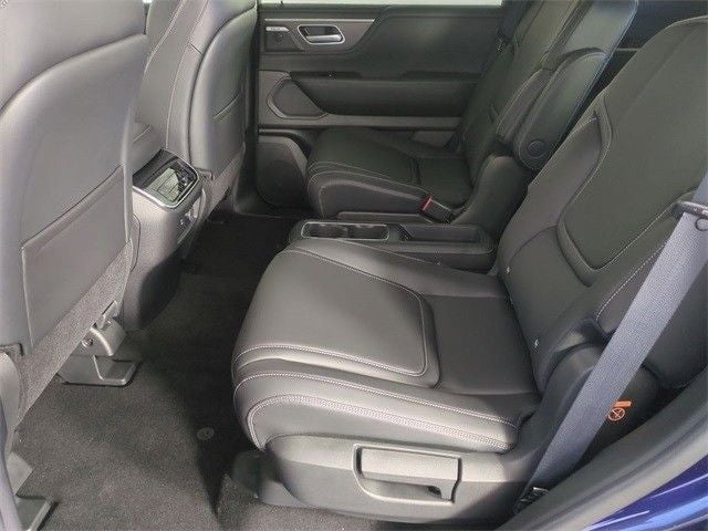 2025 INFINITI QX80 PURE