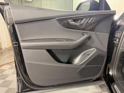 2023 Audi Q8 55 Premium Plus quattro