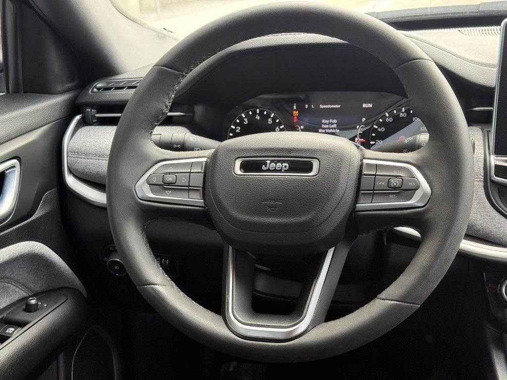 2023 Jeep Compass Latitude Lux