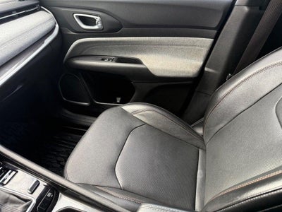 2023 Jeep Compass Latitude Lux