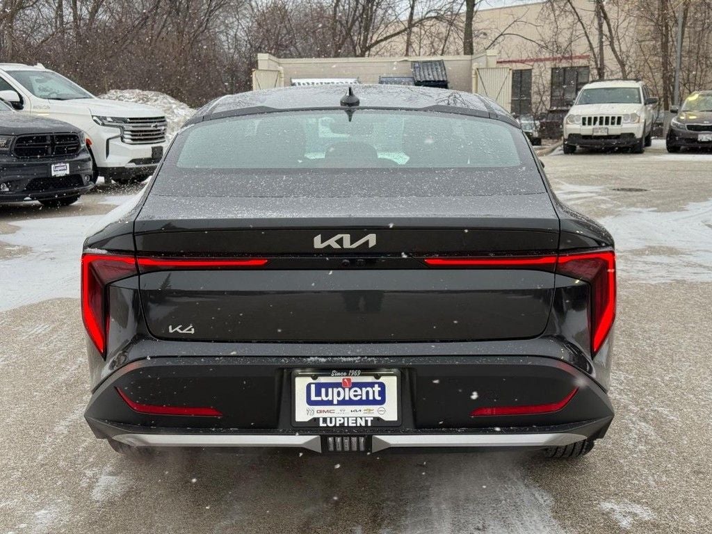 2026 Kia K4 LXS