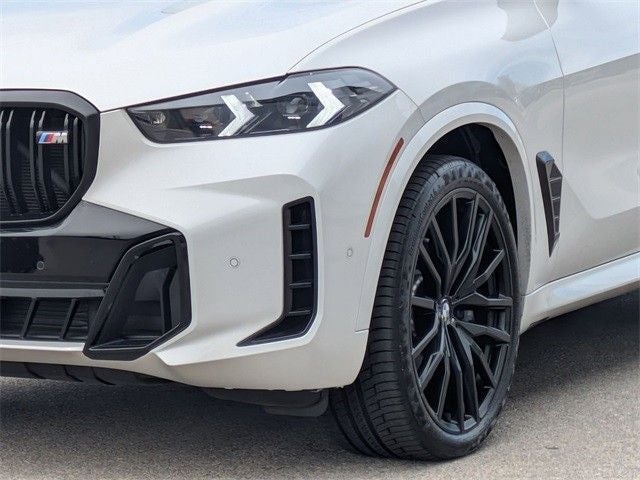 2024 BMW X5 M60i