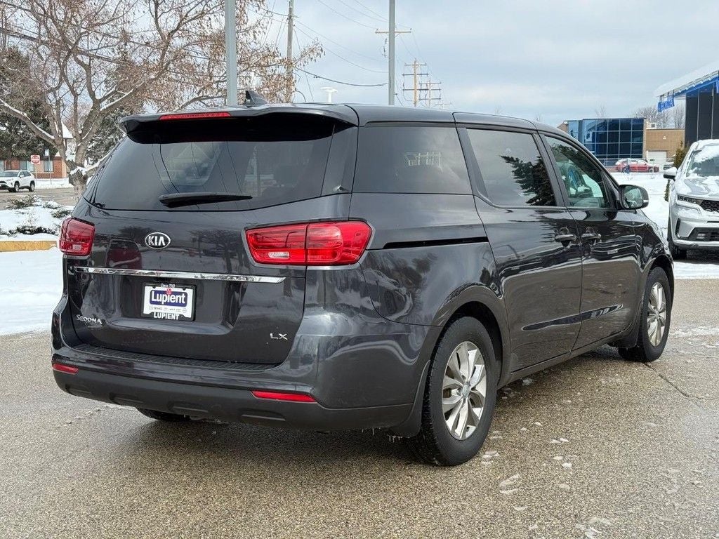 2021 Kia Sedona LX