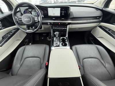 2024 Kia Carnival EX