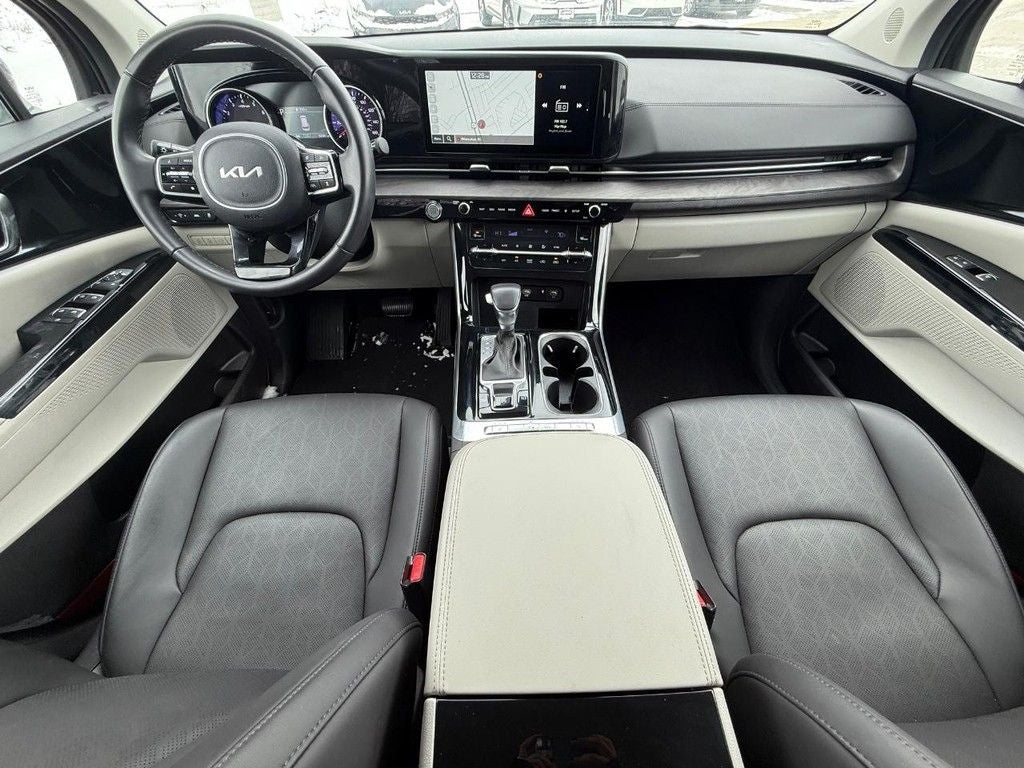 2024 Kia Carnival EX