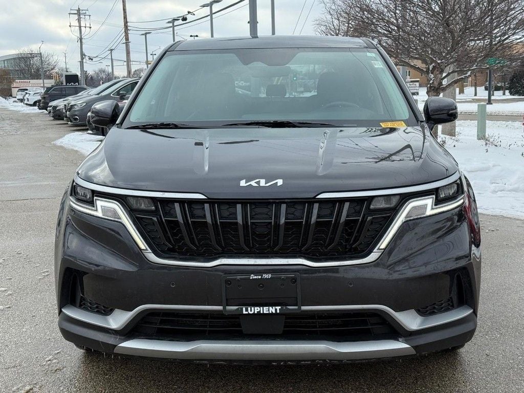 2024 Kia Carnival EX