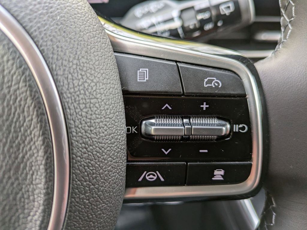 2025 Kia Carnival EX