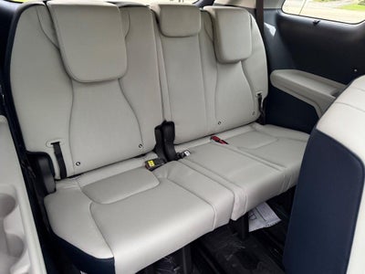 2026 Kia Carnival SX