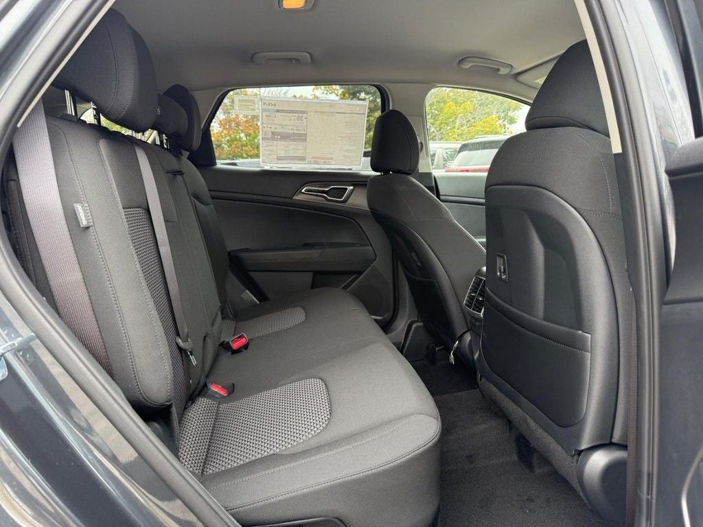 2026 Kia Sportage Hybrid S