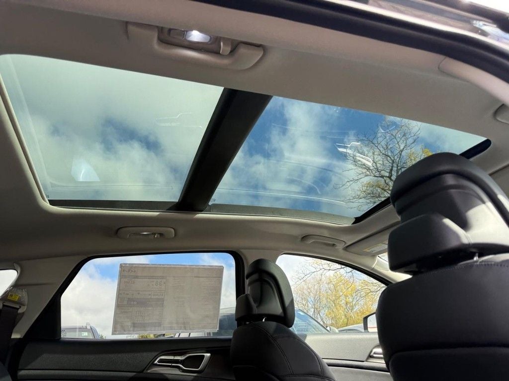 2025 Kia Sportage Hybrid EX