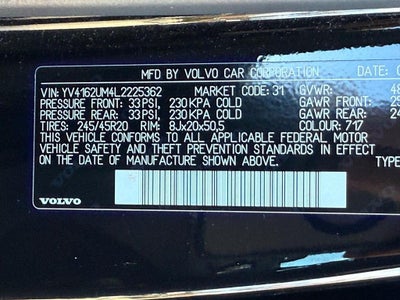 2020 Volvo XC40 R-Design